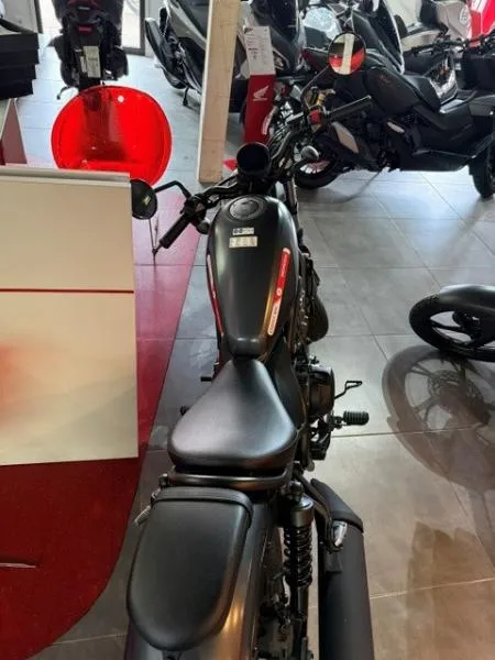 REBEL 500