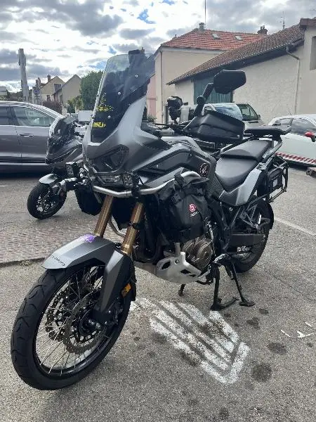 CRF 1100 L AFRICA TWIN ADVENTURE SPORTS