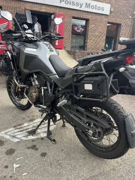 CRF 1100 L AFRICA TWIN ADVENTURE SPORTS