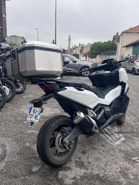 NSS FORZA 750