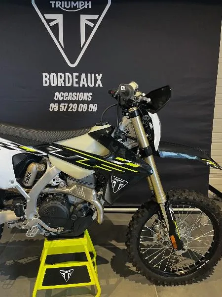 TF 250E