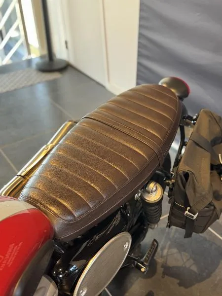 STREET SCRAMBLER  900