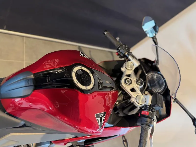	DAYTONA 660