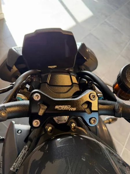 SPEED TRIPLE 1200 RS