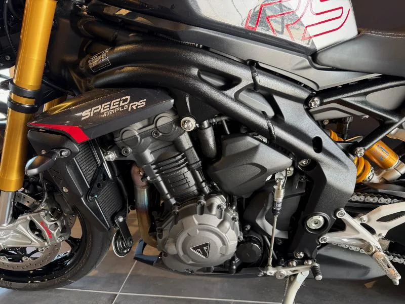 SPEED TRIPLE 1200 RS