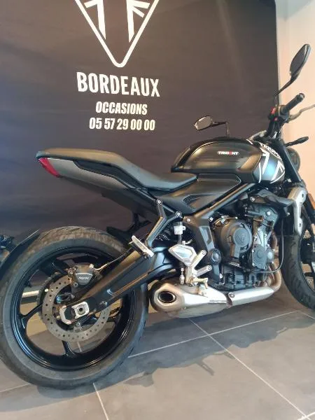 TRIDENT 660