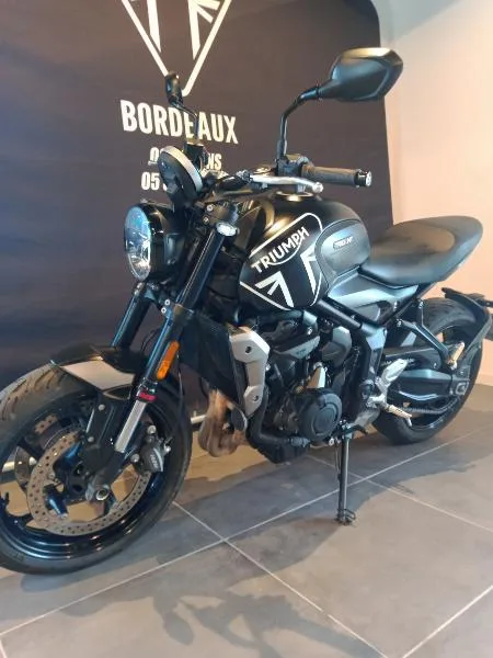 TRIDENT 660