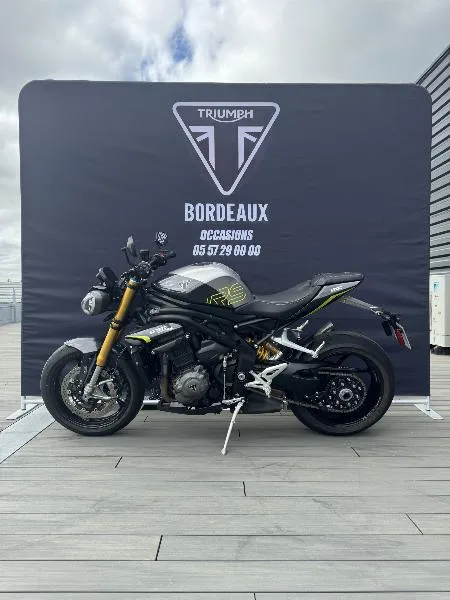 SPEED TRIPLE 1200 RS