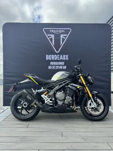 SPEED TRIPLE 1200 RS