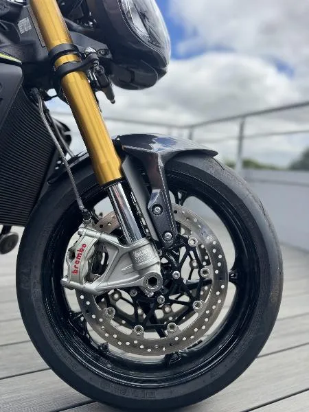 SPEED TRIPLE 1200 RS