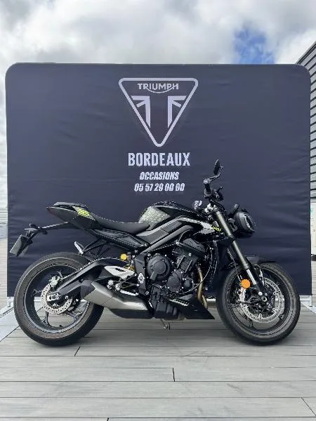 STREET TRIPLE 765 RS
