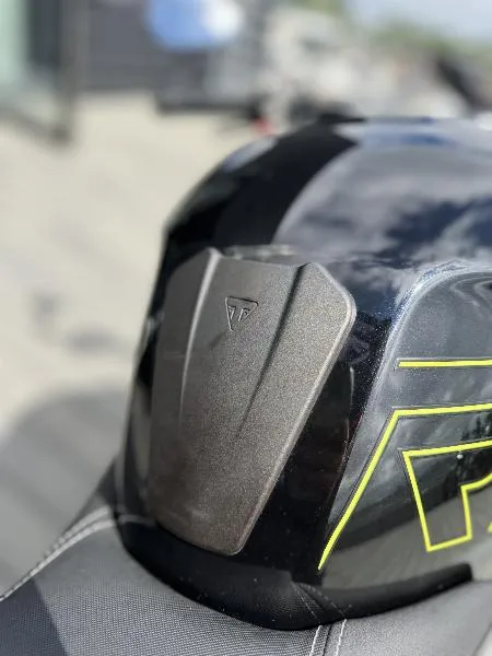 STREET TRIPLE 765 RS