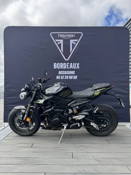 STREET TRIPLE 765 RS