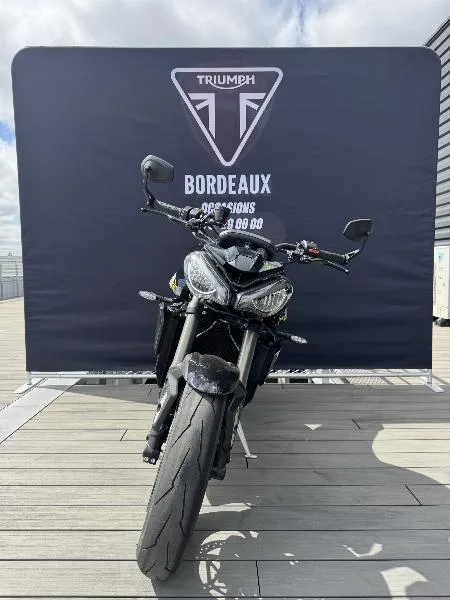 STREET TRIPLE 765 RS