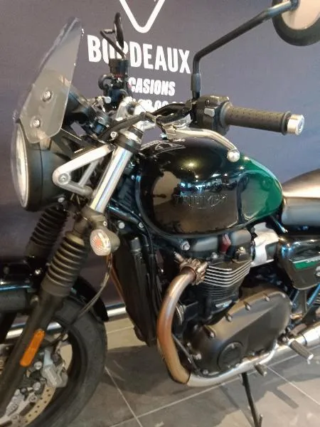 SPEED TWIN 900