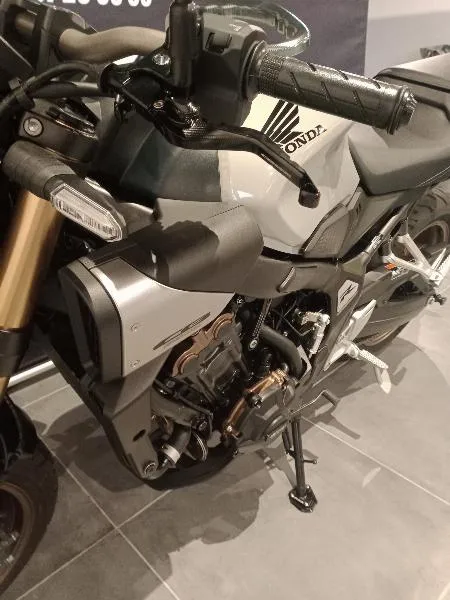 CB 650 R eClutch