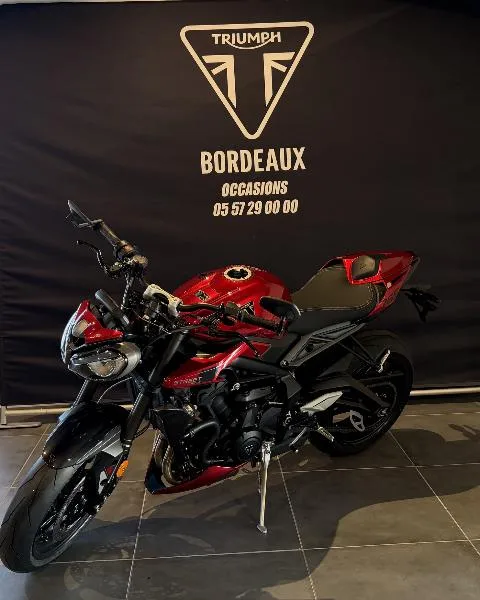 STREET TRIPLE 765 RS