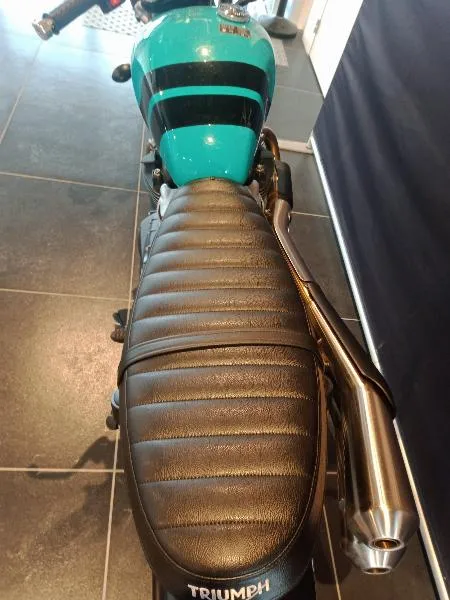 SCRAMBLER 900