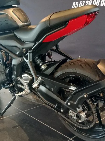 TRIDENT 660
