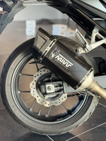 CB 750 HORNET