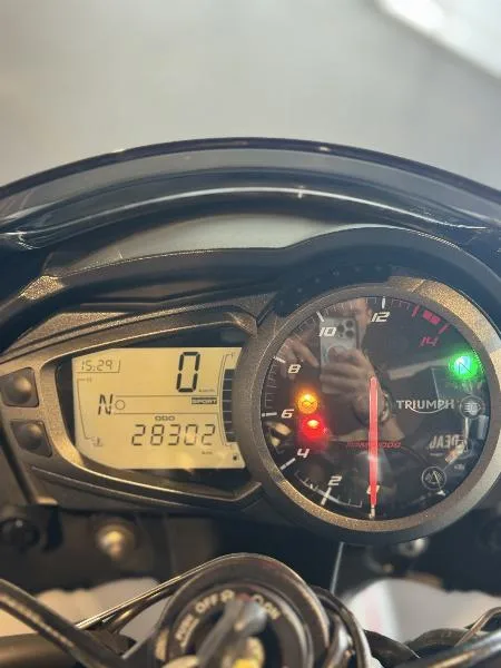 STREET TRIPLE 765 R