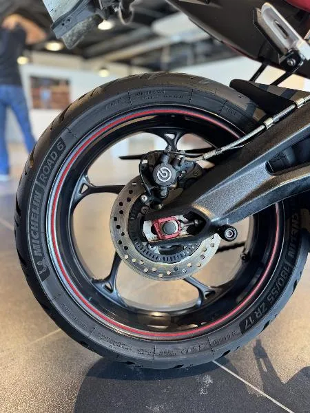 STREET TRIPLE 765 R
