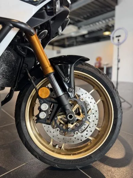 TRACER 900 GT