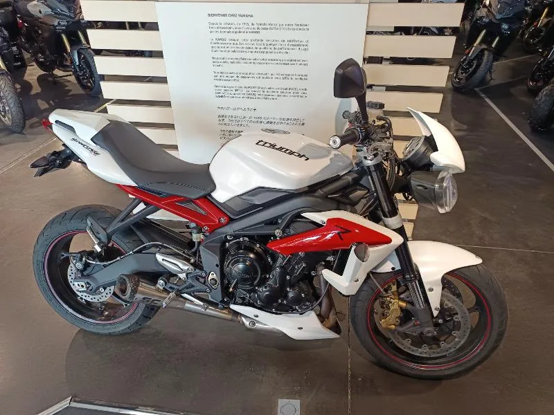 STREET TRIPLE 675 R