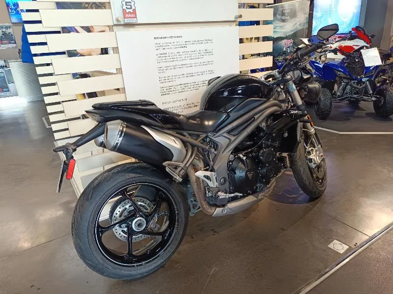 SPEED TRIPLE 1050