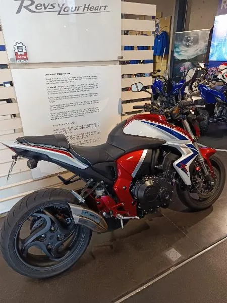 CB 1000 R