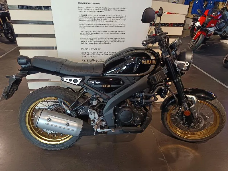 XSR 125 Legacy