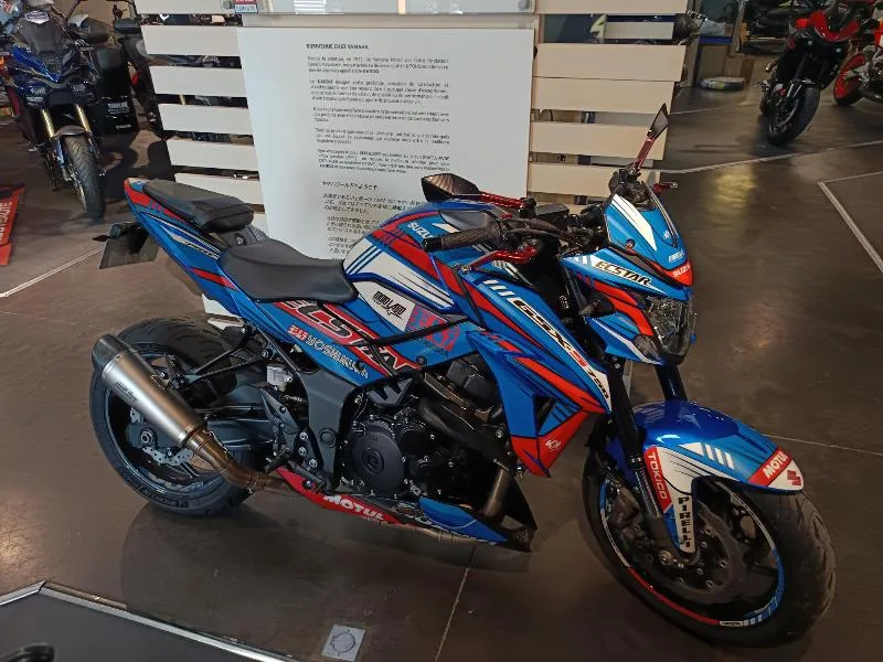 GSXS 750