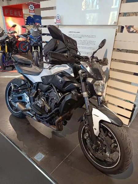 MT07