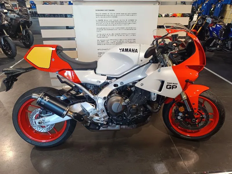 XSR 900 GP