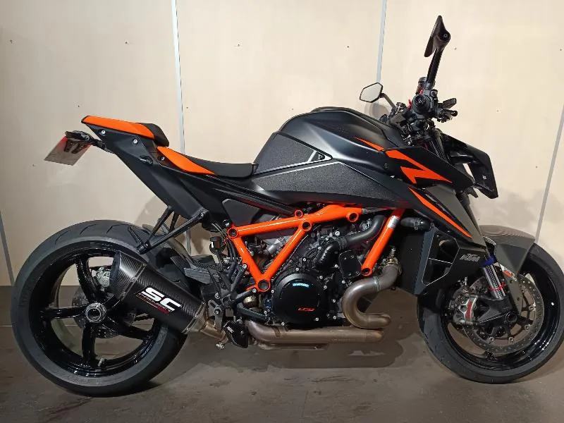 1390 SUPER DUKE R EVO