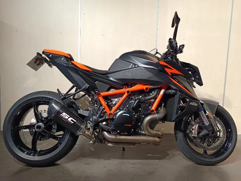 1390 SUPER DUKE R EVO