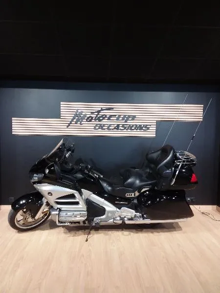 GL1800 GOLDWING
