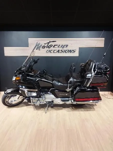 GOLDWING