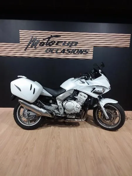 CBF 1000 F