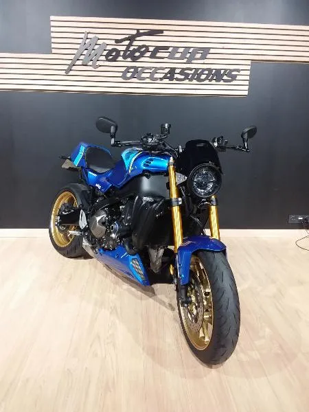 XSR 900
