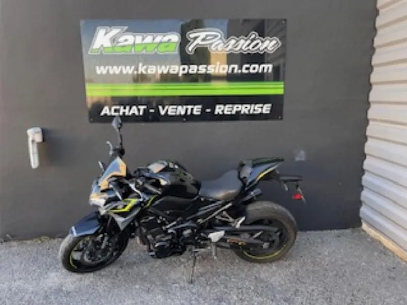 Z 900