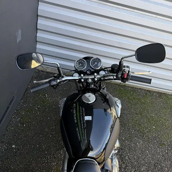 W 800