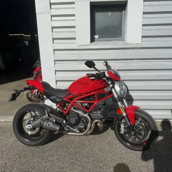 MONSTER 797