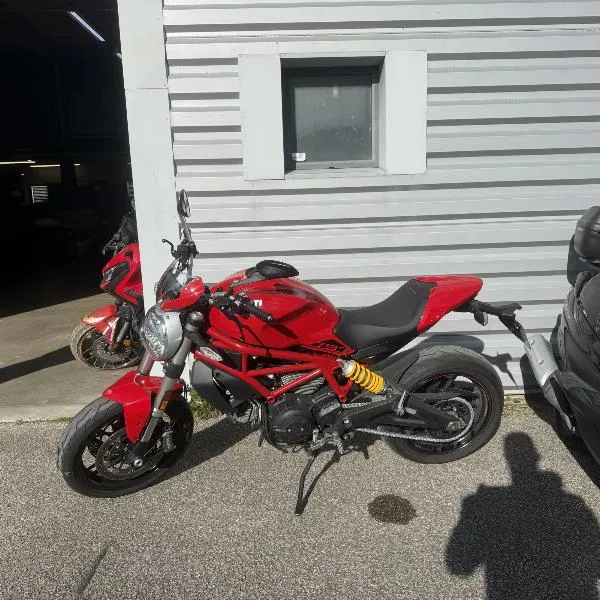 MONSTER 797
