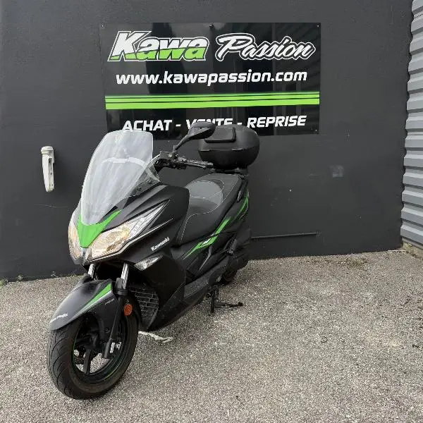 J125