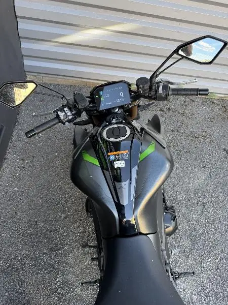 Z1100 SE