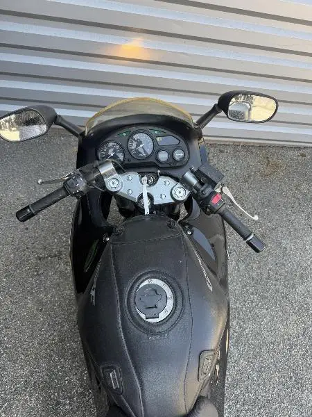 GSX 750 F