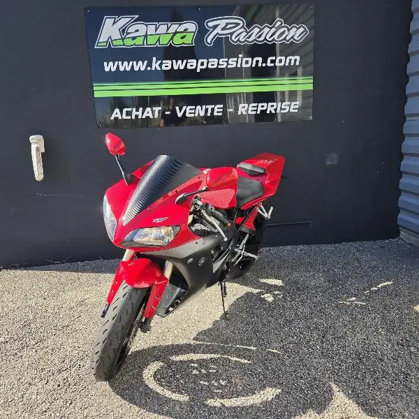 YZF 1000 R1