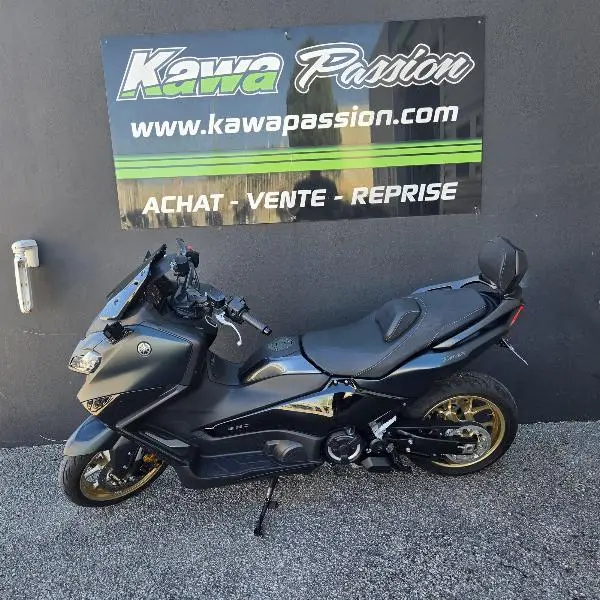 XP TMAX 560 TECH MAX