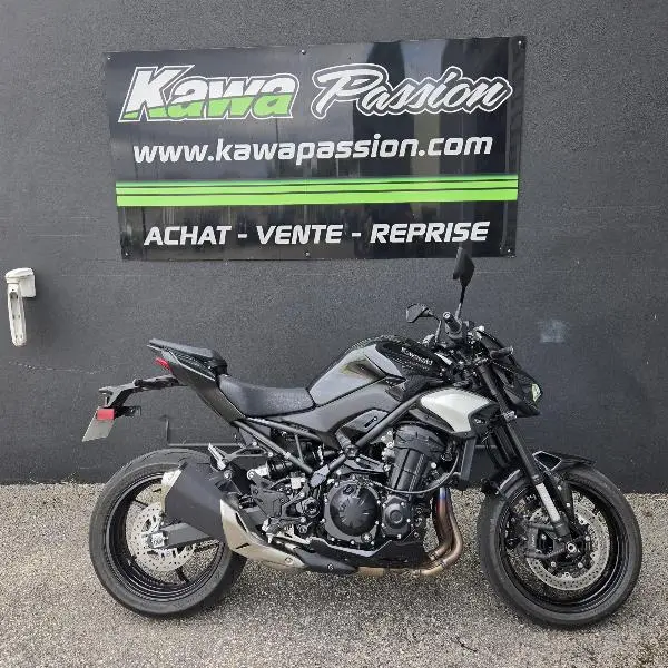 Z 900